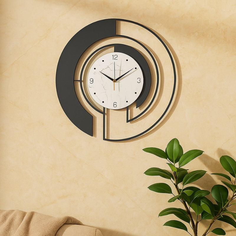 SerenityTick - Minimalistische wandklok met stil uurwerk en strak wijzerplaatontwerp