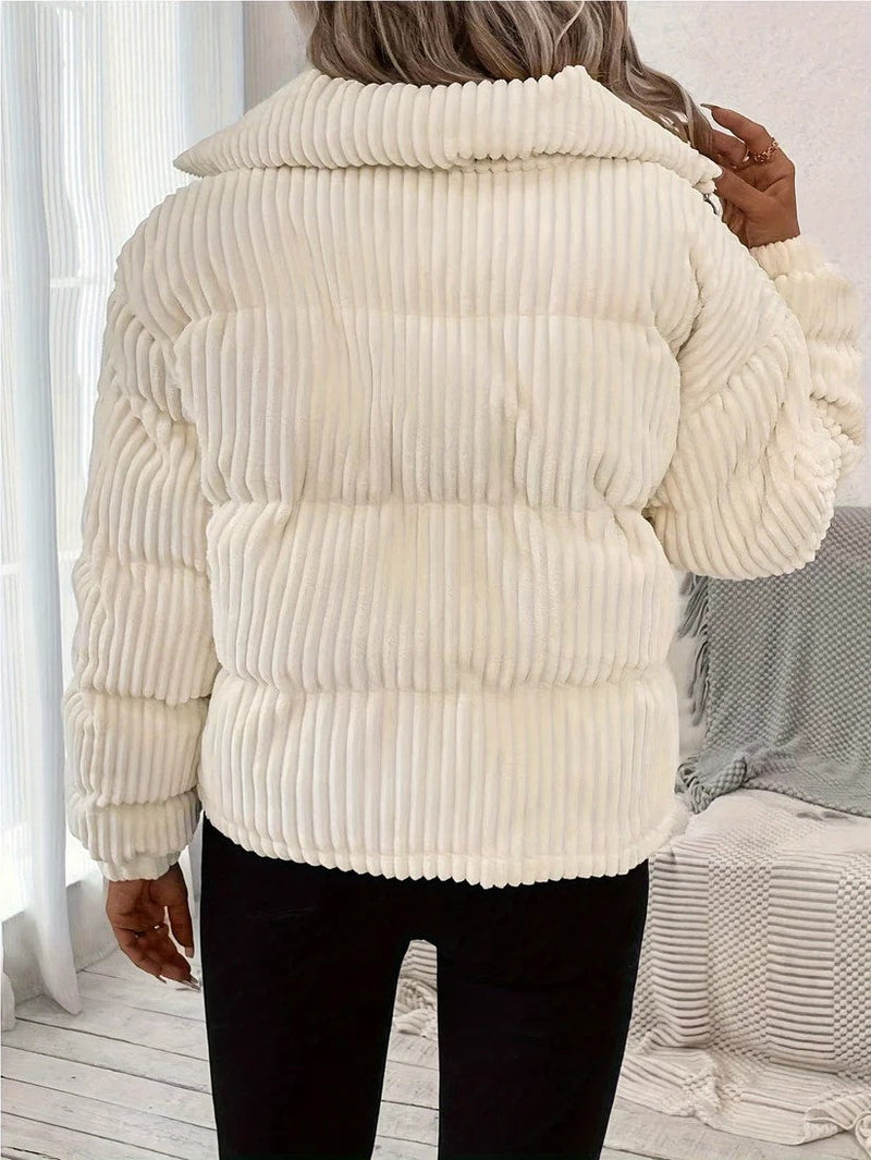 Elara - Oversized gewatteerd pufferjack met rits aan de voorkant