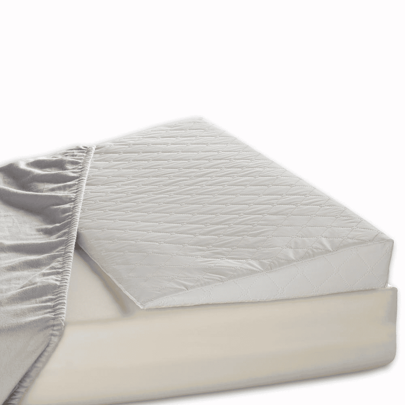 SleepNest – Zacht hellend babykussen voor reflux en comfort