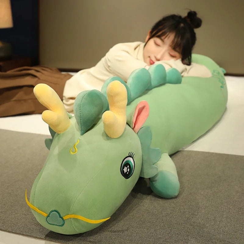 DraggoNest - Schattig drakenlichaamskussen met een volledige vorm en comfortabele knuffelondersteuning