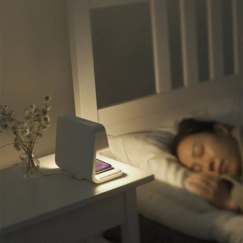 GlowSync - 3 in 1 Touchlamp met Wekker en Draadloos Opladen