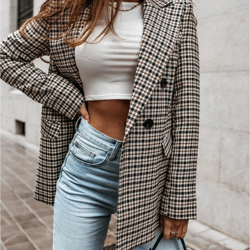 Nancy – Blazer met Lange Mouwen Knoopsluiting en Zakken