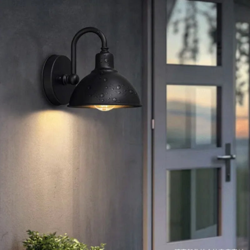 EverGlow – Duurzame Waterdichte Buitenwandlamp met Klassieke Stijl