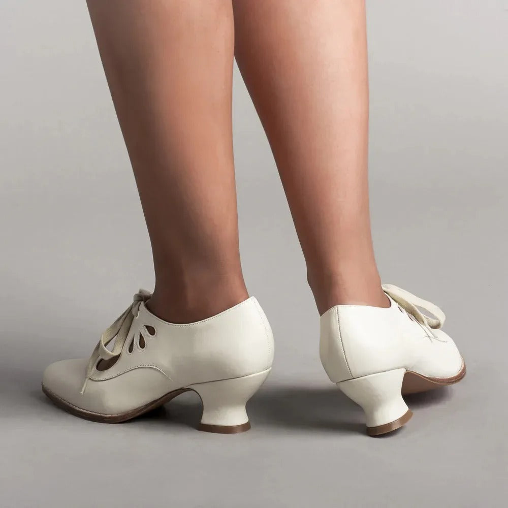Alsia - Elegante Schoenen met Hak en Verstelbare Veters