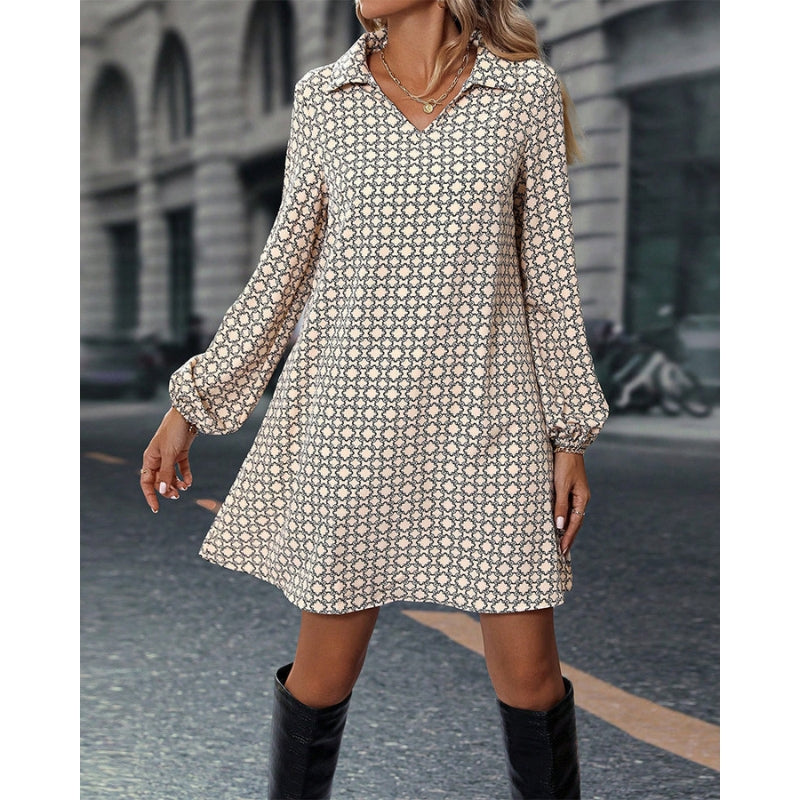 Serina – Trendy geometrische print mini-jurk met lange mouwen en losse pasvorm