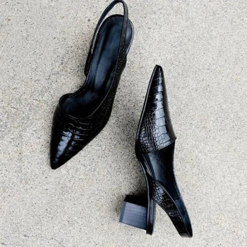 Olivia – Elegante pumps met zachte binnenzool en ondersteunende lage blokhak