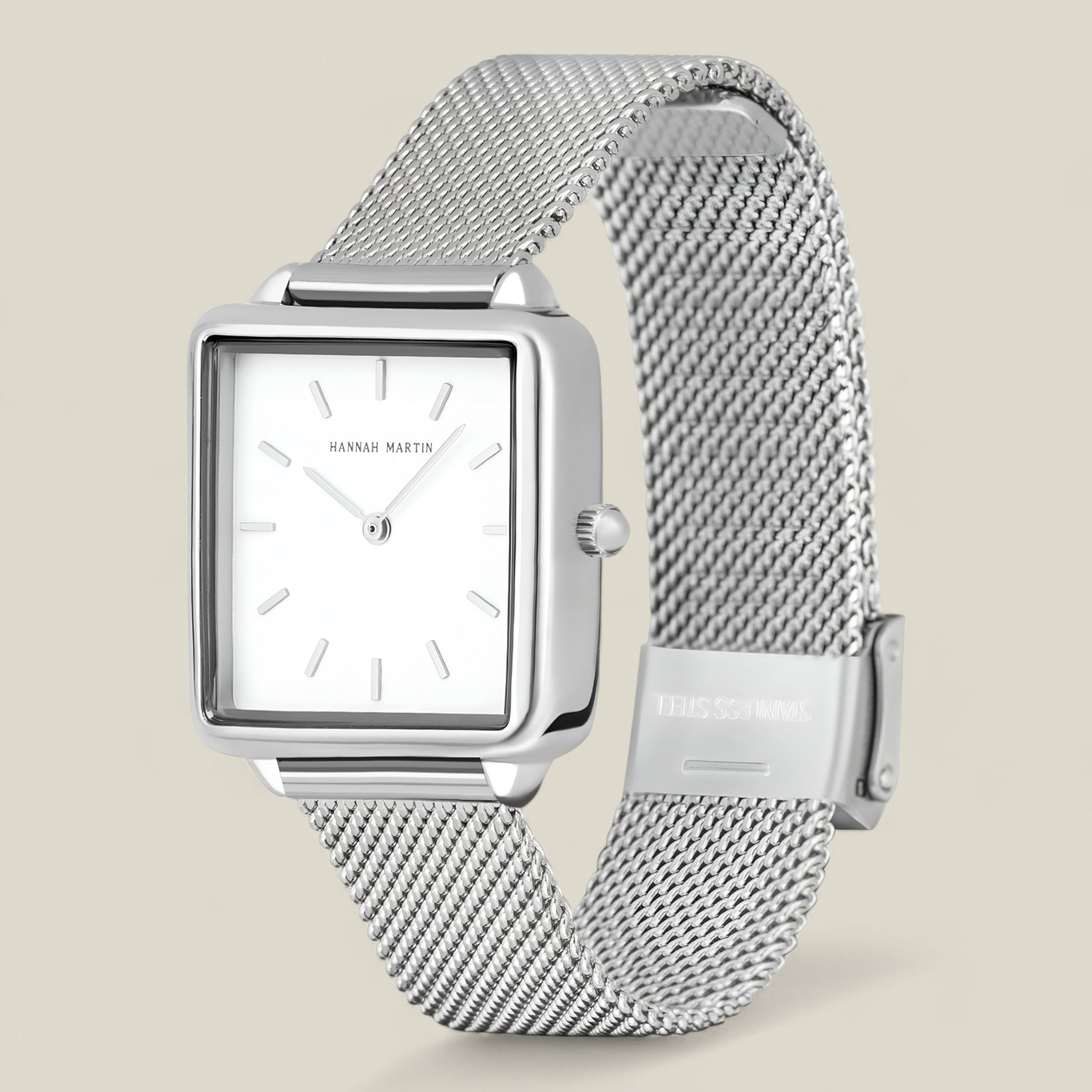 Naomi - Minimalistische vierkante mesh bandjes Horloge met tijdloze elegantie