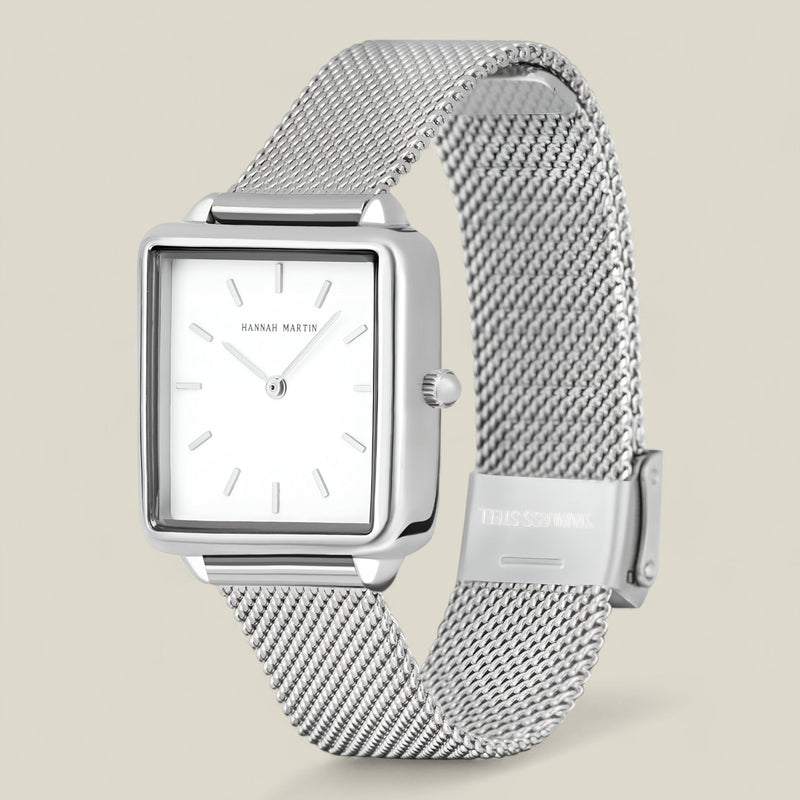 Naomi - Minimalistische vierkante mesh bandjes Horloge met tijdloze elegantie