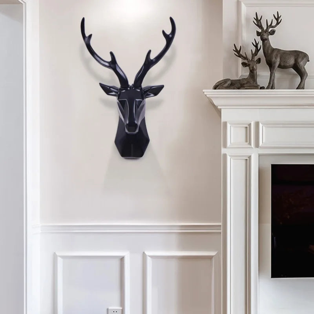 StagCrest - Wandsculptuur met 3D hertenkopontwerp en opvallende aanwezigheid aan de muur