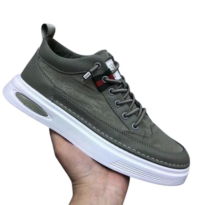Adrian – Vetersneakers met Ronde Teen en Lichtgewicht Ontwerp