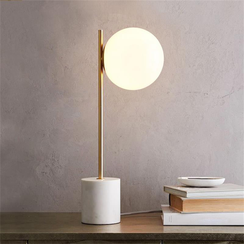 LumaGlow – Oplaadbare Bureaulamp met Ronde Bolvormige Lampenkap