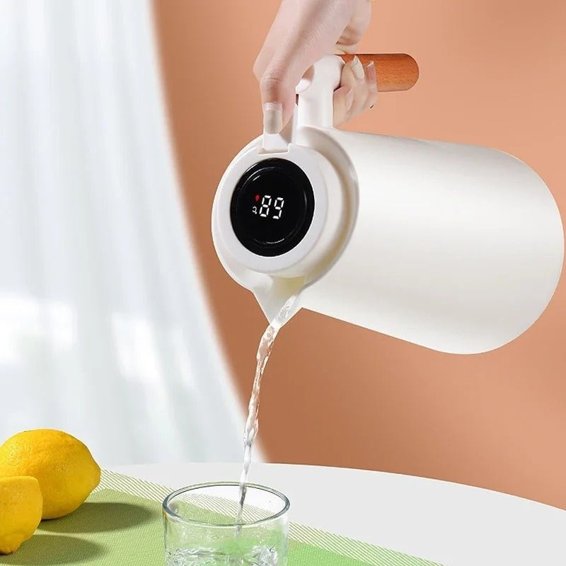 ThermoMate – Thee thermoskan met digitaal display en compacte handgreep