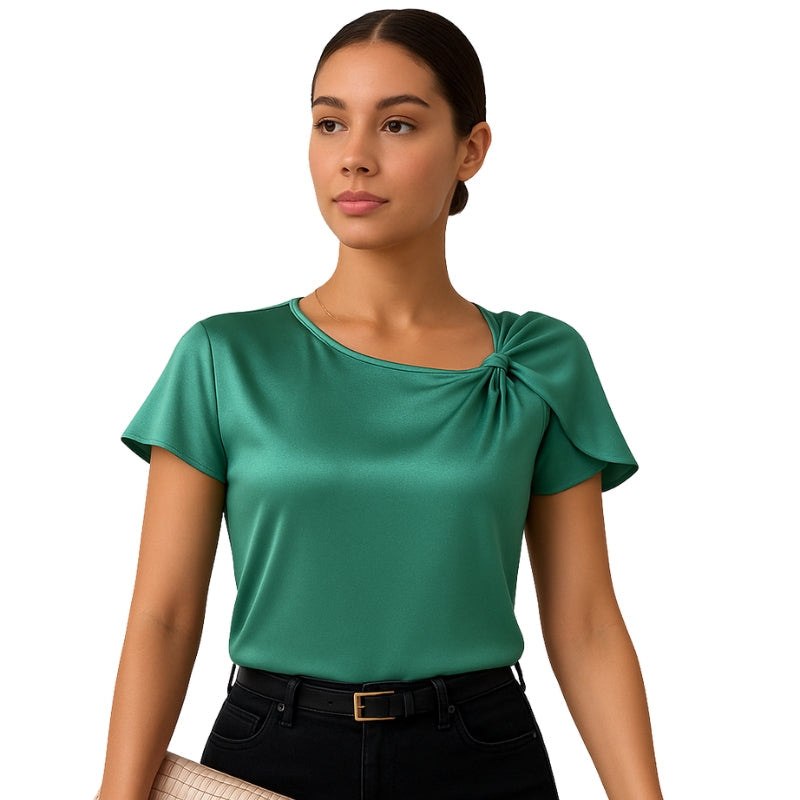 Arabella – T-shirt met korte mouwen en knoopdetail aan de zijkant