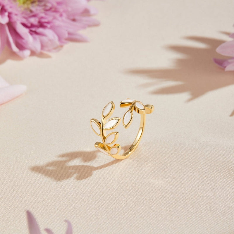 Elena – Trendy verstelbare ring met delicaat tak- en bladontwerp