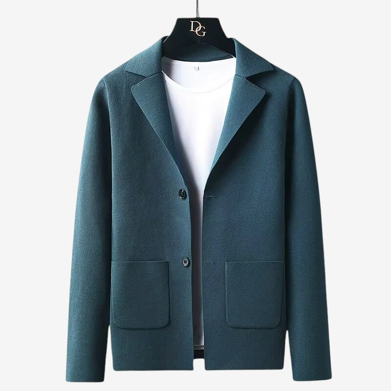 Christian – Langermige Blazer met Kraag en Knapjes