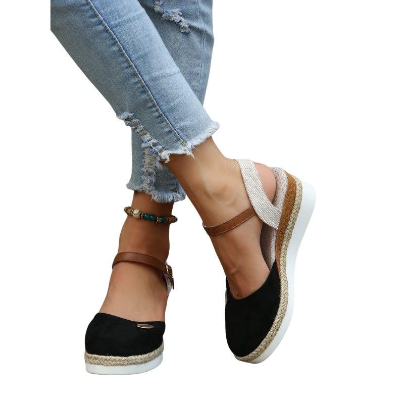 Mia - Wedge sandalen met gesloten neus en gespsluiting