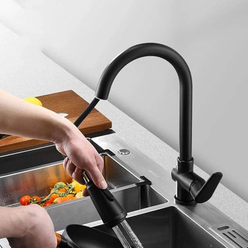 SwiftFlow – Uittrekbare Keukenkraan met Één Handvat