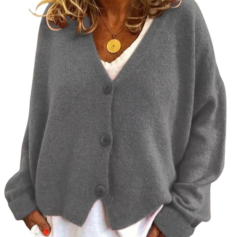 Clara – Stijlvol Cardigan met lange mouwen en knopen Voorkant