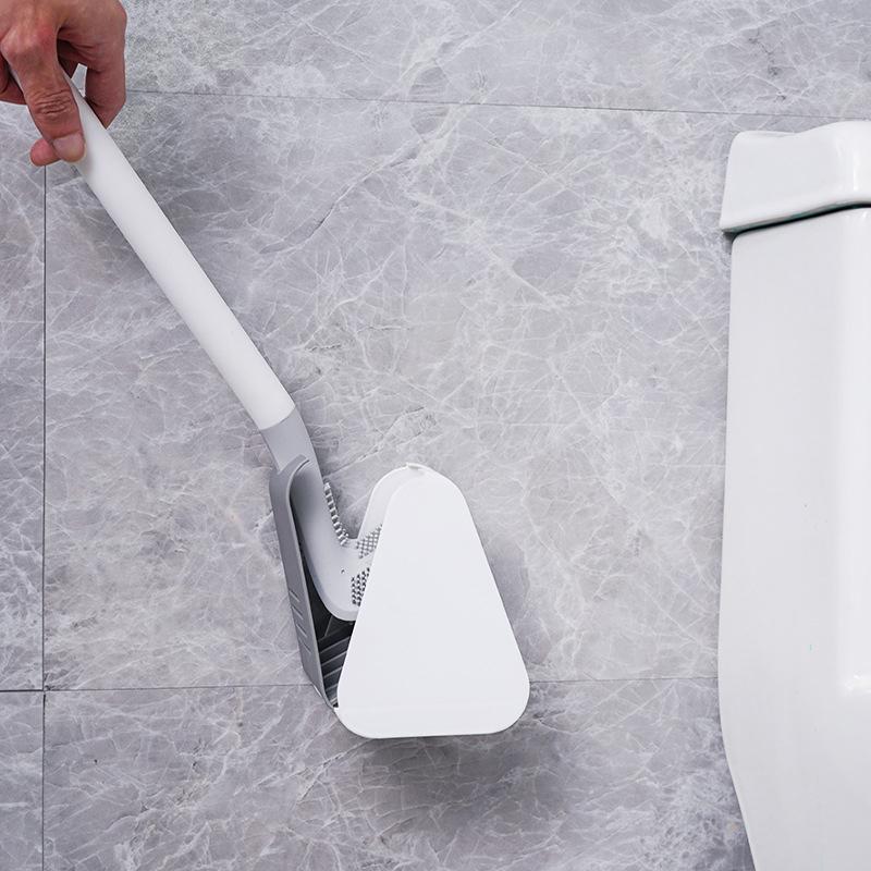 CleanEase – Driehoekige toiletborstel met golvend design voor grondige hoekreiniging