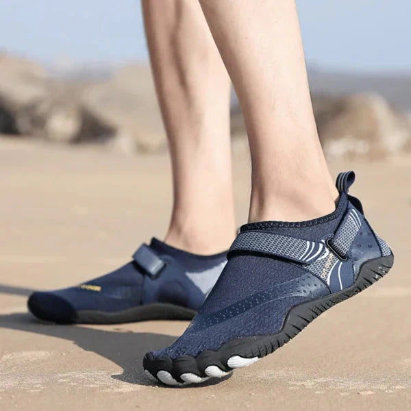 Nautis - Lichtgewicht waterschoenen met verstelbare riemen
