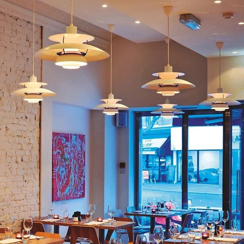 LumaCraft - Moderne Hanglampen met Artistiek Gelaagde Kappen voor Elegante Verlichting