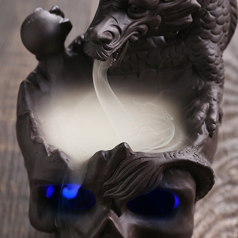 MystiSkull – Decoratieve Schedel Wierookbrander met Mysterieus Rookeffect