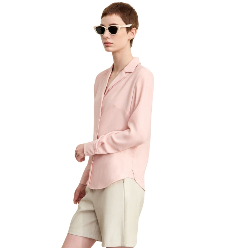Hannah - Blouse met losse pasvorm en reverskraag