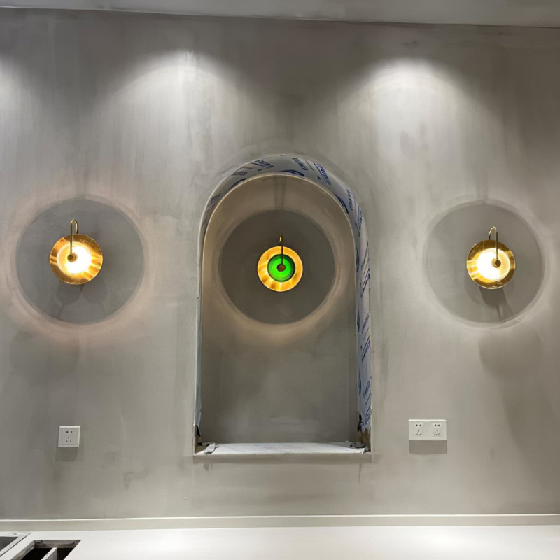 LumiVera – Wandlamp met goudafwerking en glazen kap