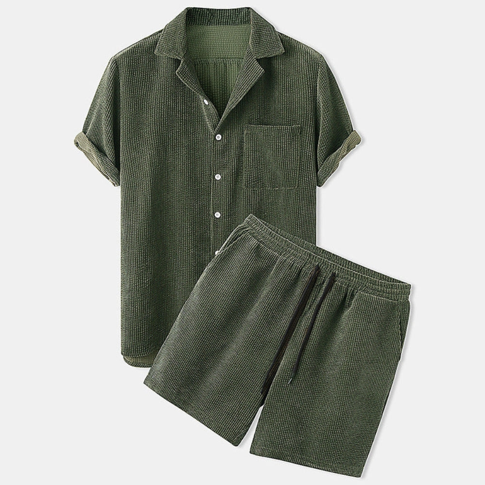 Miles – Relaxte tweedelig setje met kort mouwen shirt en casual korte broek met trekkoord