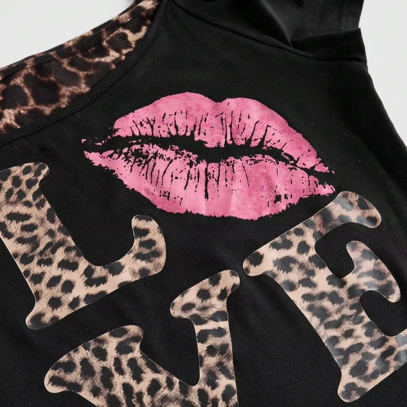 Lila - Off Shoulder Top met Luipaardprint en Korte Mouwen