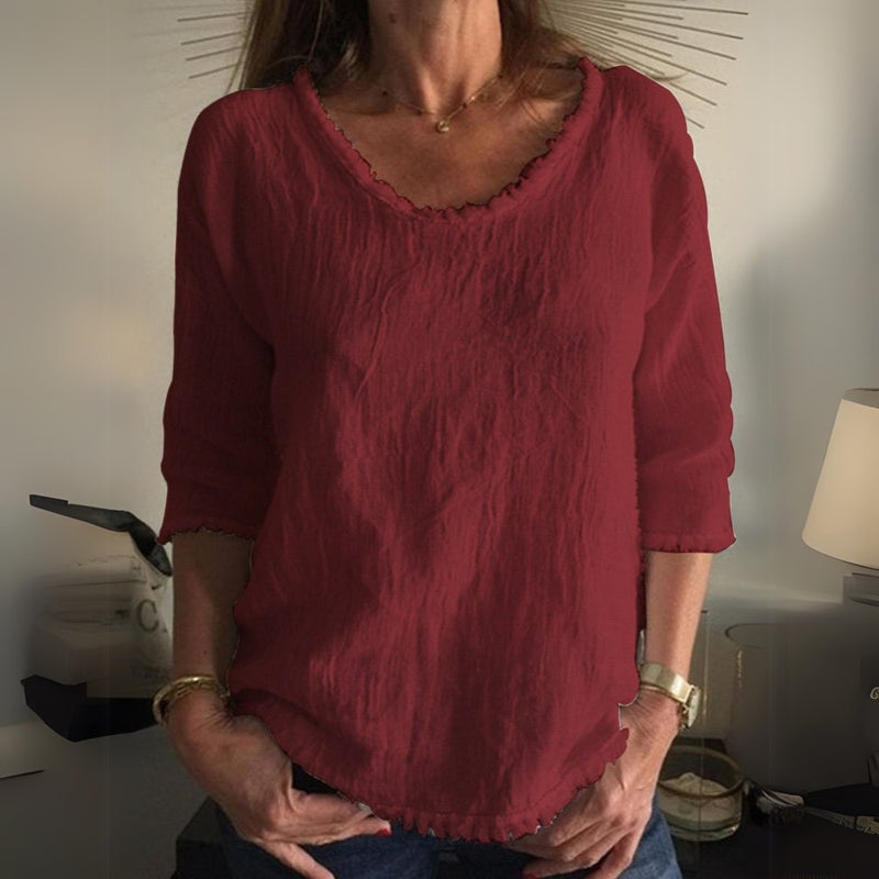 Lena – Elegante top met lange mouwen en diepe ronde halslijn