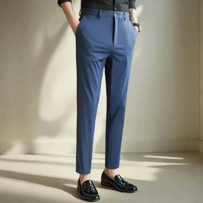 Gabriel – Slim Fit Broek met Elastische Stof en Zijzakken