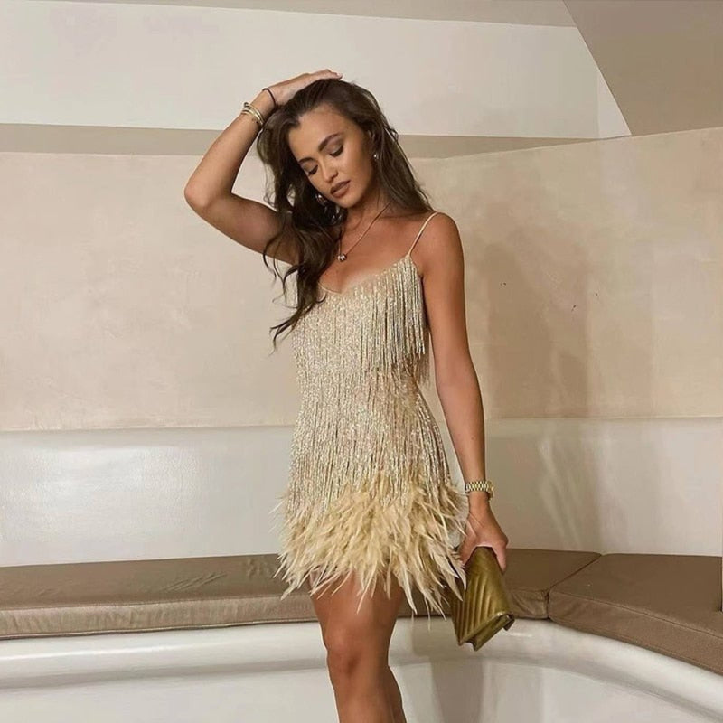 Melina - Moderne midi-jurk met flatterende pasvorm en sensueel silhouet