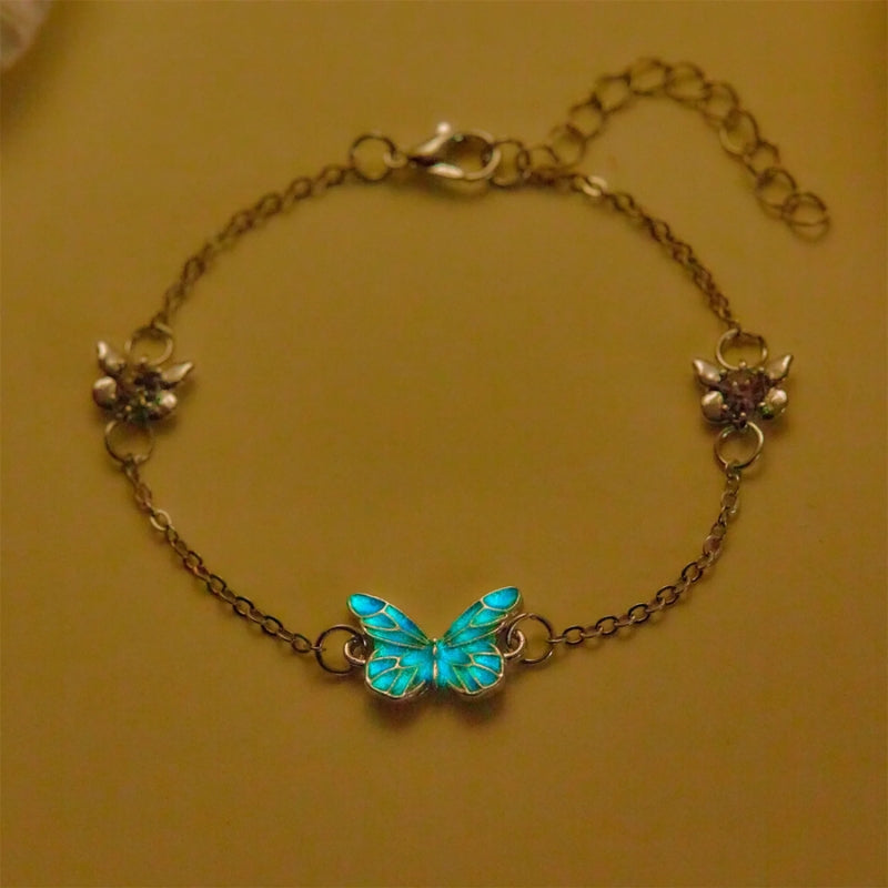 Ellie – Elegante vlinderketting en armbandset met klassieke afwerking