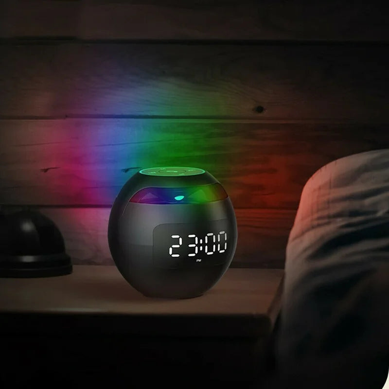 EchoGlow – Bluetooth Wekker Speaker met LED-display en Kleurrijk Nachtlampje