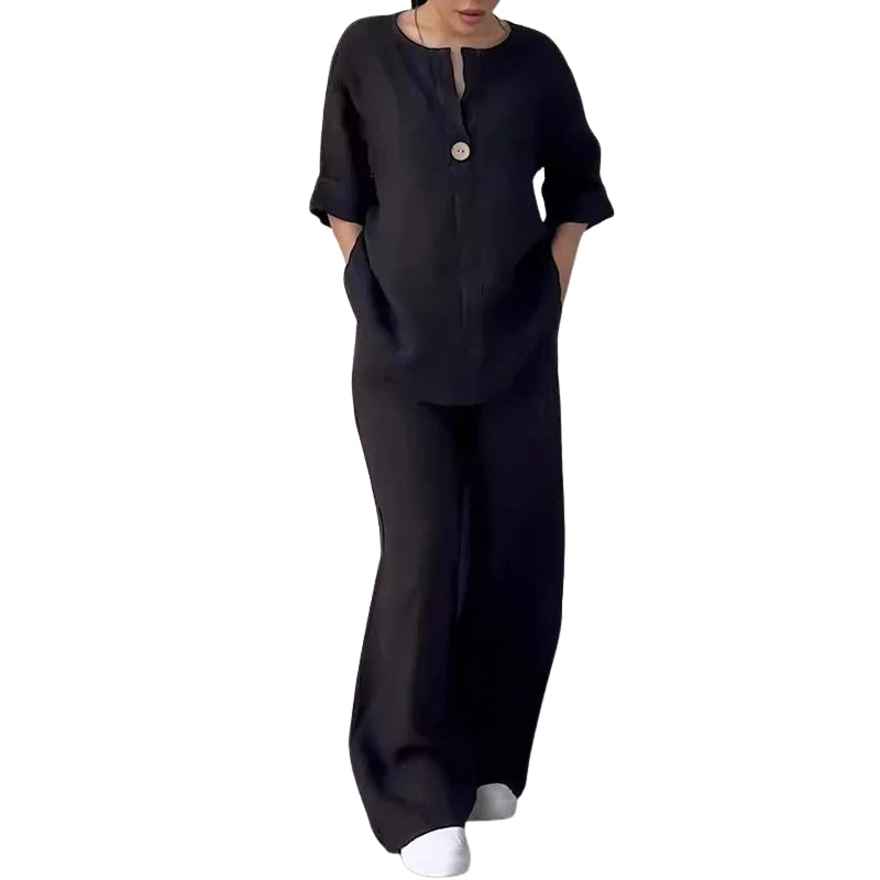 Liora – Losvallend Tweedelig Set met V-Hals Top en Broek met Wijde Pijpen