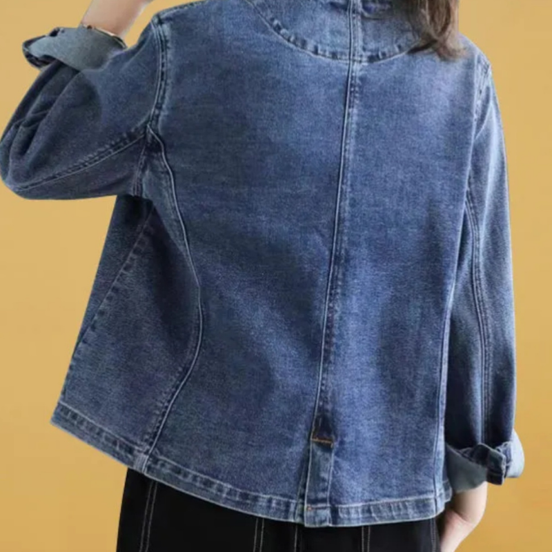 Clara – Denim Blazer met Knopen voor en Lange Mouwen