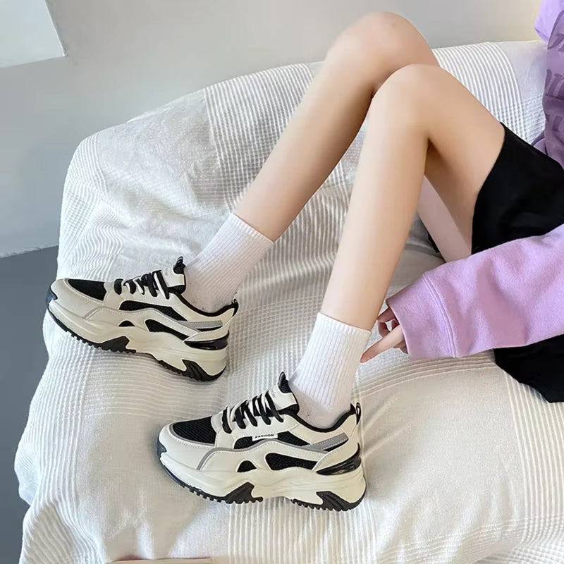 Zara - Modieuze Sneakers met Hoge Zool en Dempende Ondersteuning