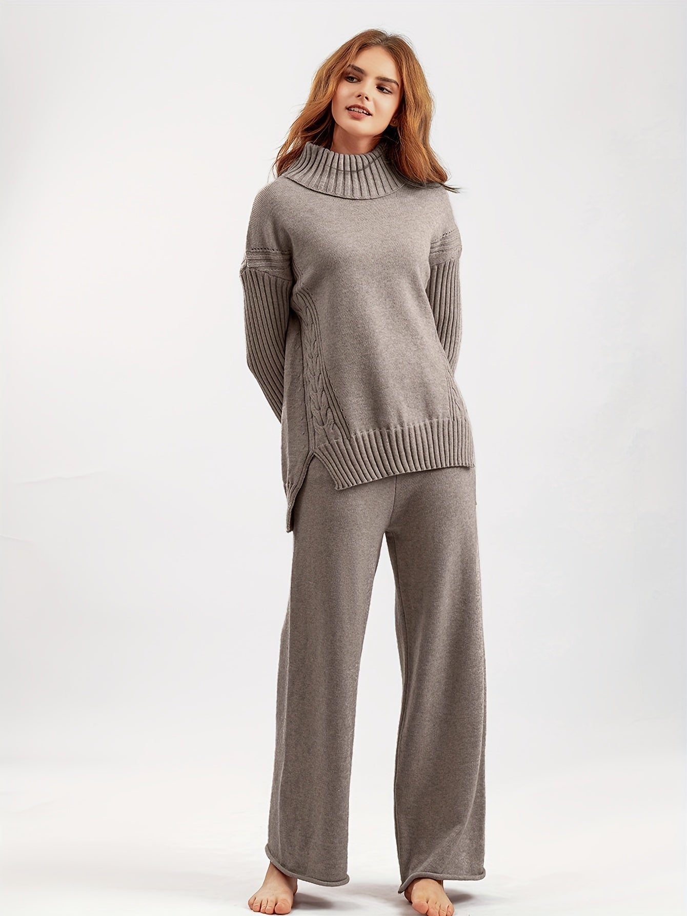 Lina - Relaxed gebreid setje met top met lange mouwen en broek met wijde pijpen