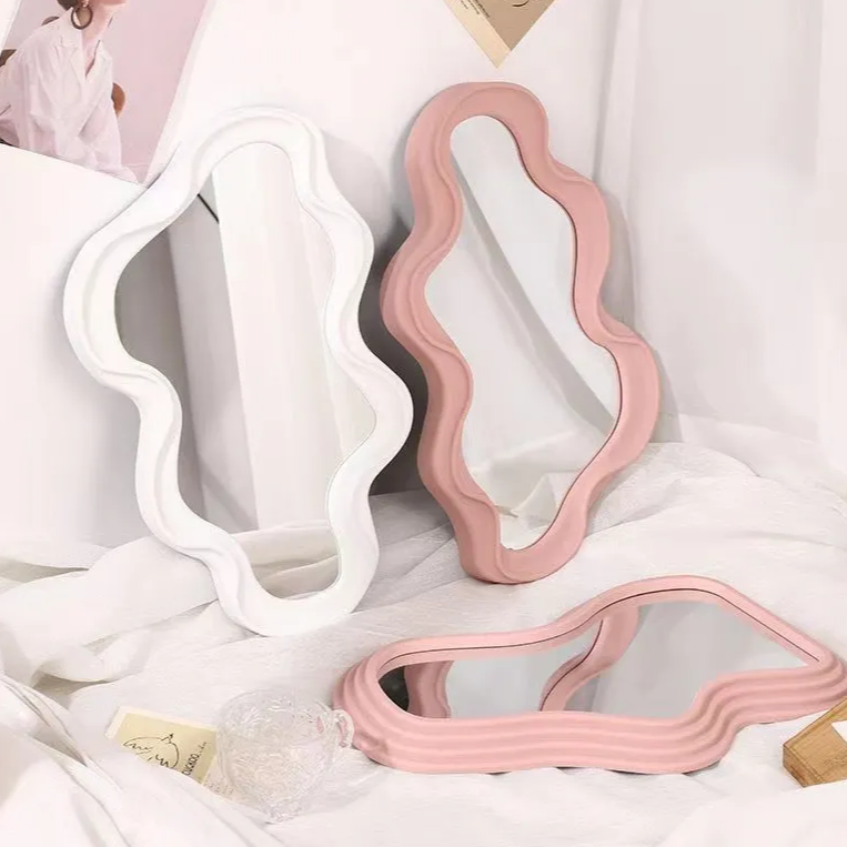SoulMirror - Eigentijdse designspiegel met een creatieve twist