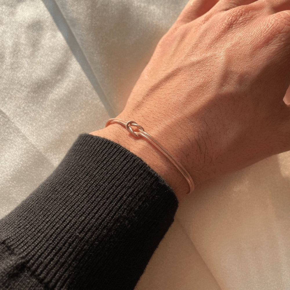 Emma – Stijlvolle  door liefde geïnspireerde armband met verstelbare pasvorm en minimalistisch ontwerp