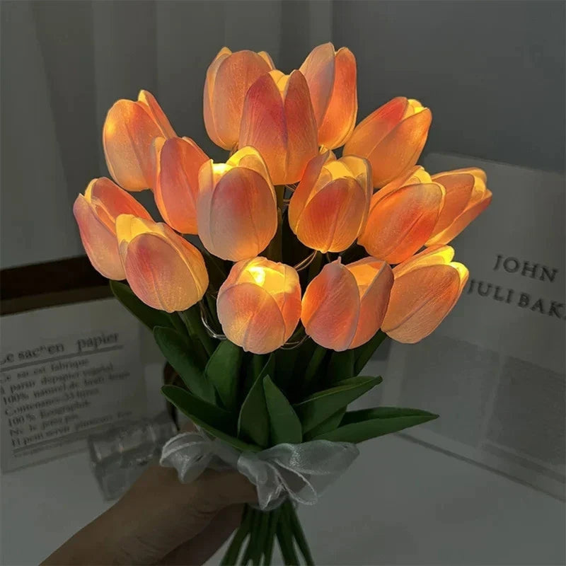 FloralGlow – Draagbare LED-tulpenlamp met bloemenmotief en zachte sfeerverlichting