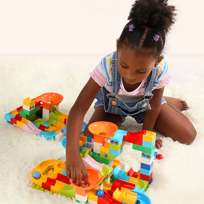 TrackCraft – Knikkerbaan bouwset met glijbanen Blokken en trechters voor hands-on spel