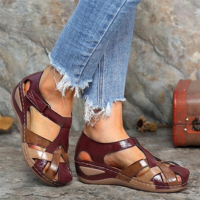 Lena - Wedge Sandalen met Ronde Teen en Klittenbandsluiting