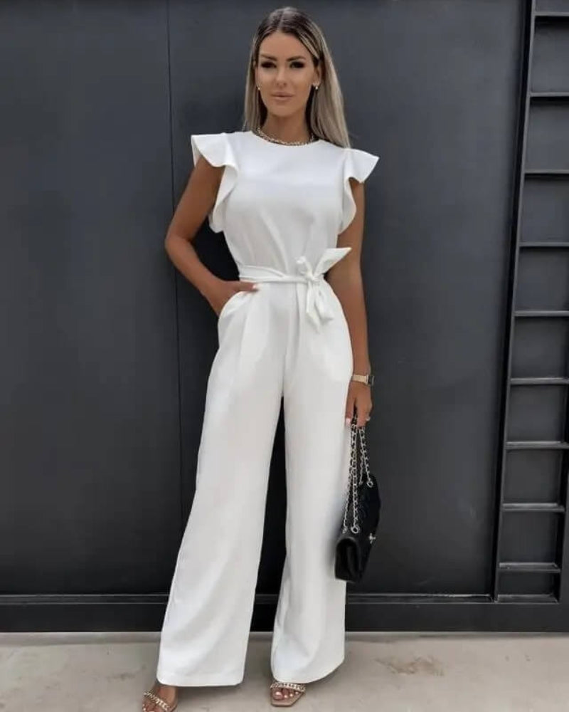 Eva – Elegante jumpsuit met vlinderdetail op de schouders en wijde broek