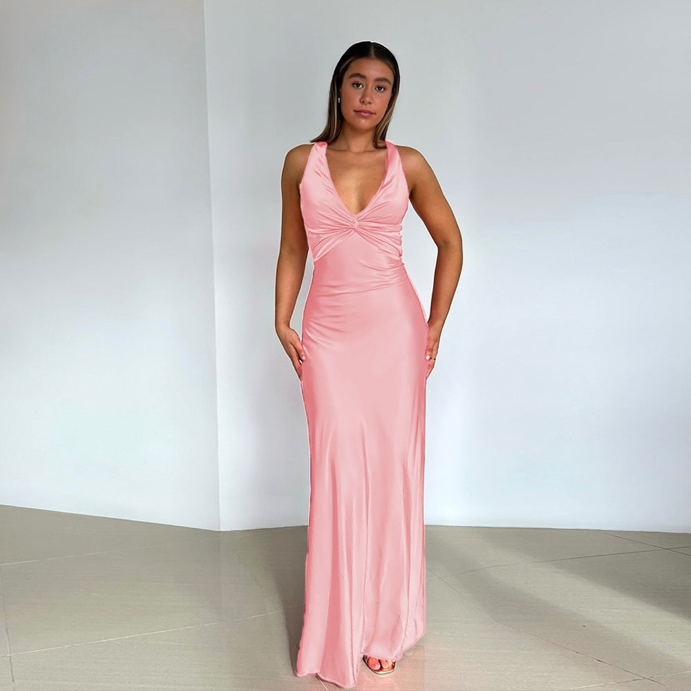 Amara – Elegante maxi-jurk met open rug en V-hals