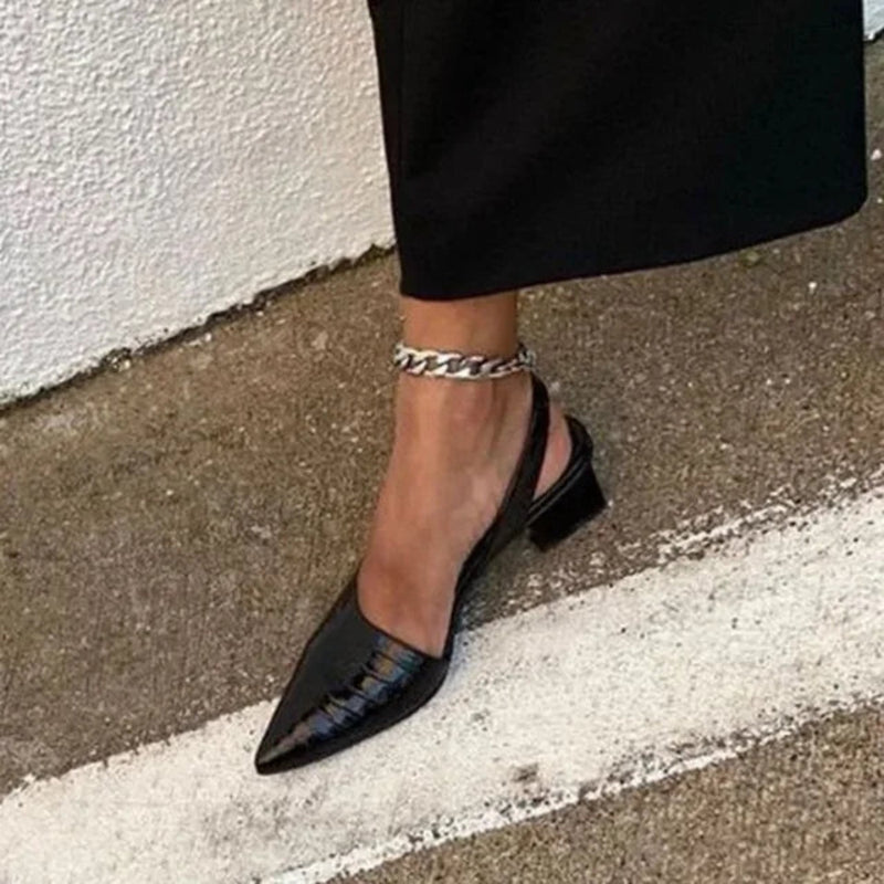 Olivia – Elegante pumps met zachte binnenzool en ondersteunende lage blokhak