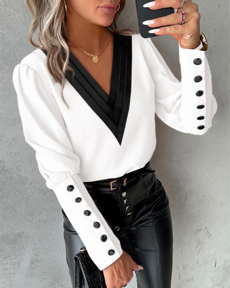 Hannah – Elegante losse pasvorm blouse met V-hals en lange mouwen
