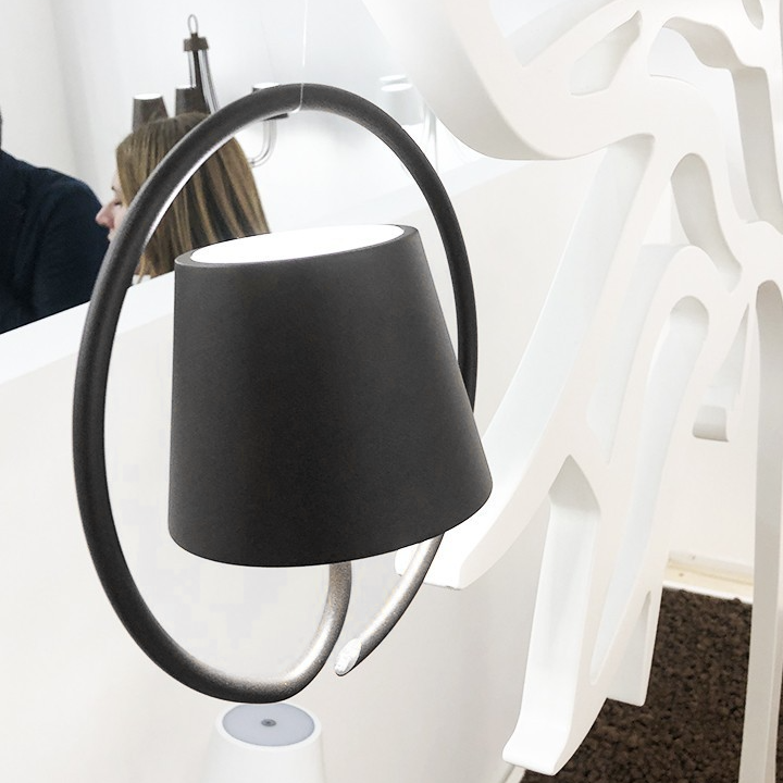 GlowNest - Draagbare hanglamp met instelbare helderheid