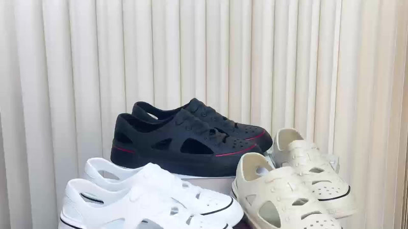 AquaStride - ultralichte waterschoenen met slippend ontwerp